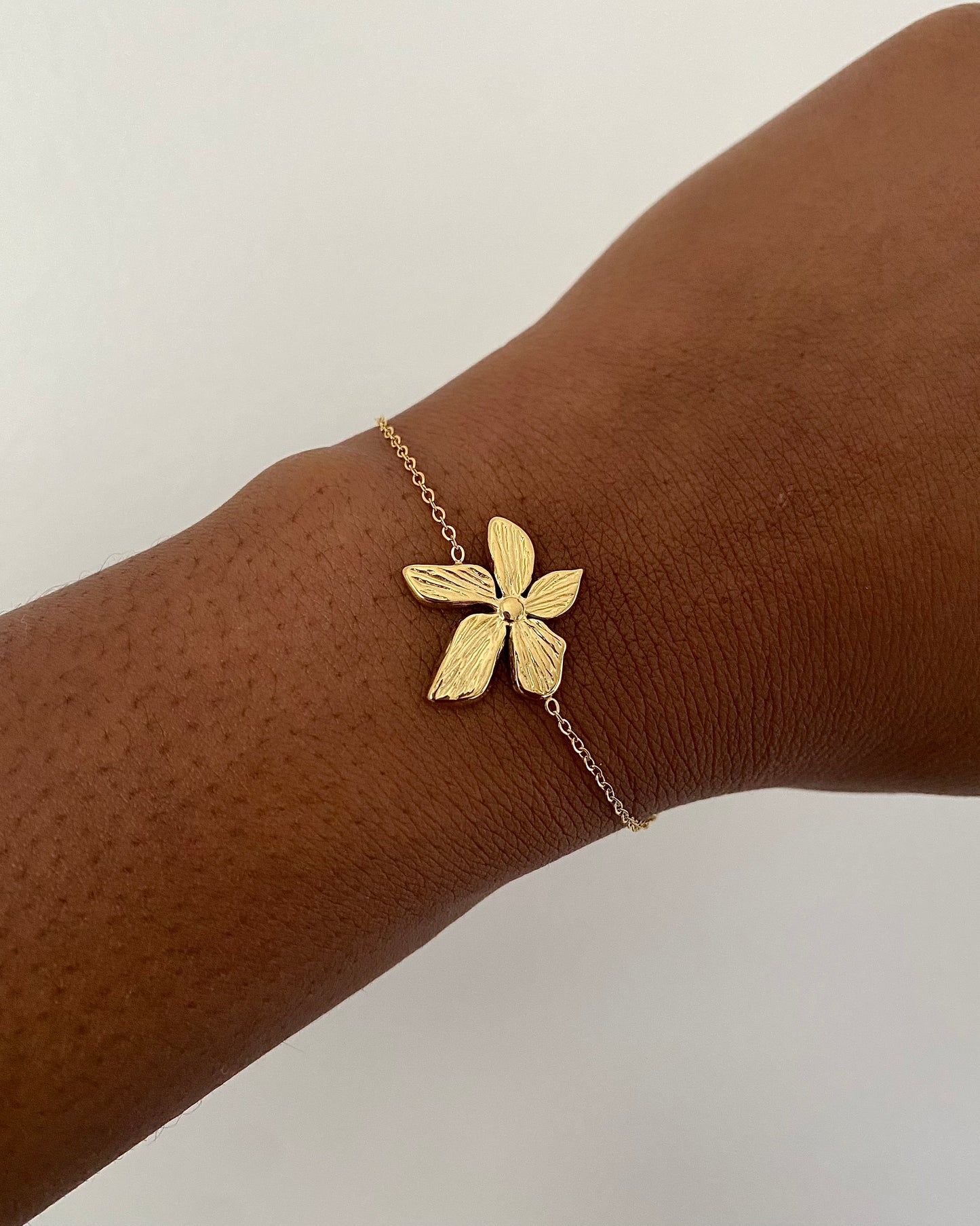 Bracelet grande fleur